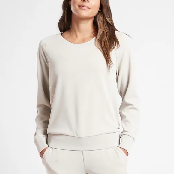 Athleta Tops - Athleta Seasoft Scoop-neck Sweatshirt Long Sleeve Abalone Gray/Ivory Size XS